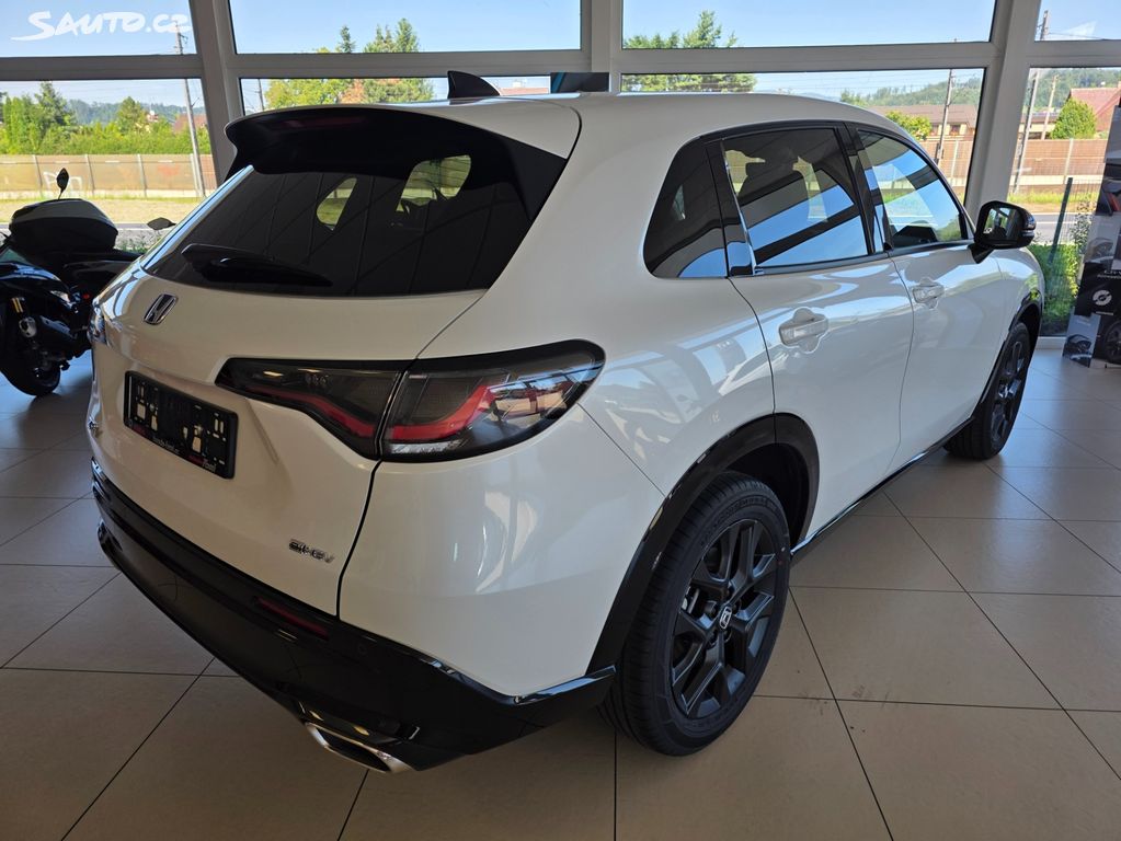 Honda ZR-V 2,0 e:HEV Sport AKCE