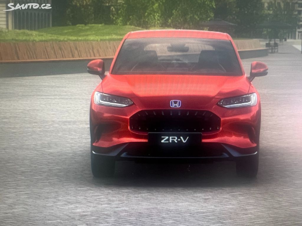 Honda ZR-V 2,0 e:HEV Elegance AKCE 2024