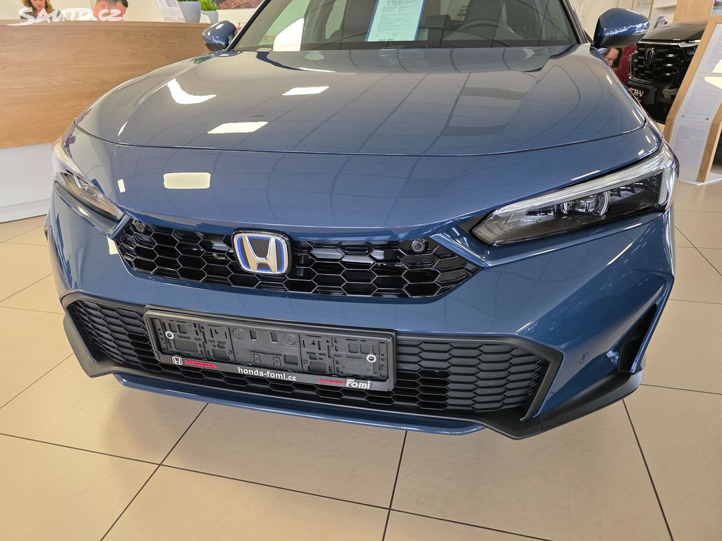 Honda Civic 5D 2,0 e:HEV Advance MY2026