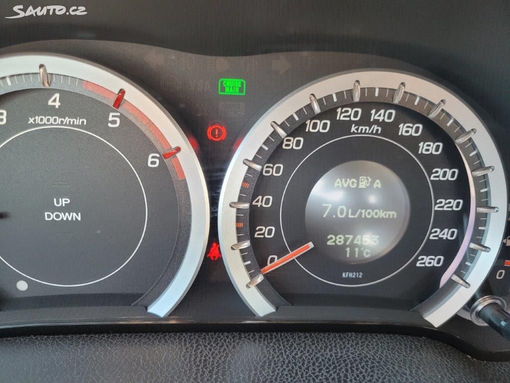 Honda Accord 2,2i-CTDI EXECUTIVE 6MT