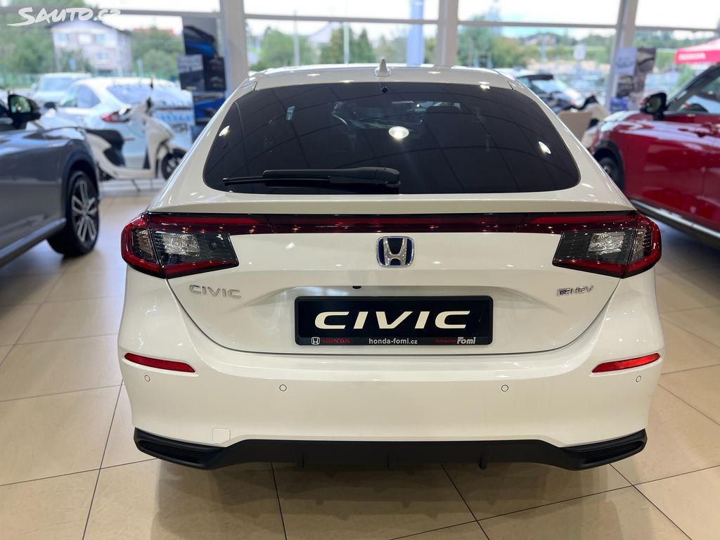 Honda Civic 2,0 e:HEV Advance