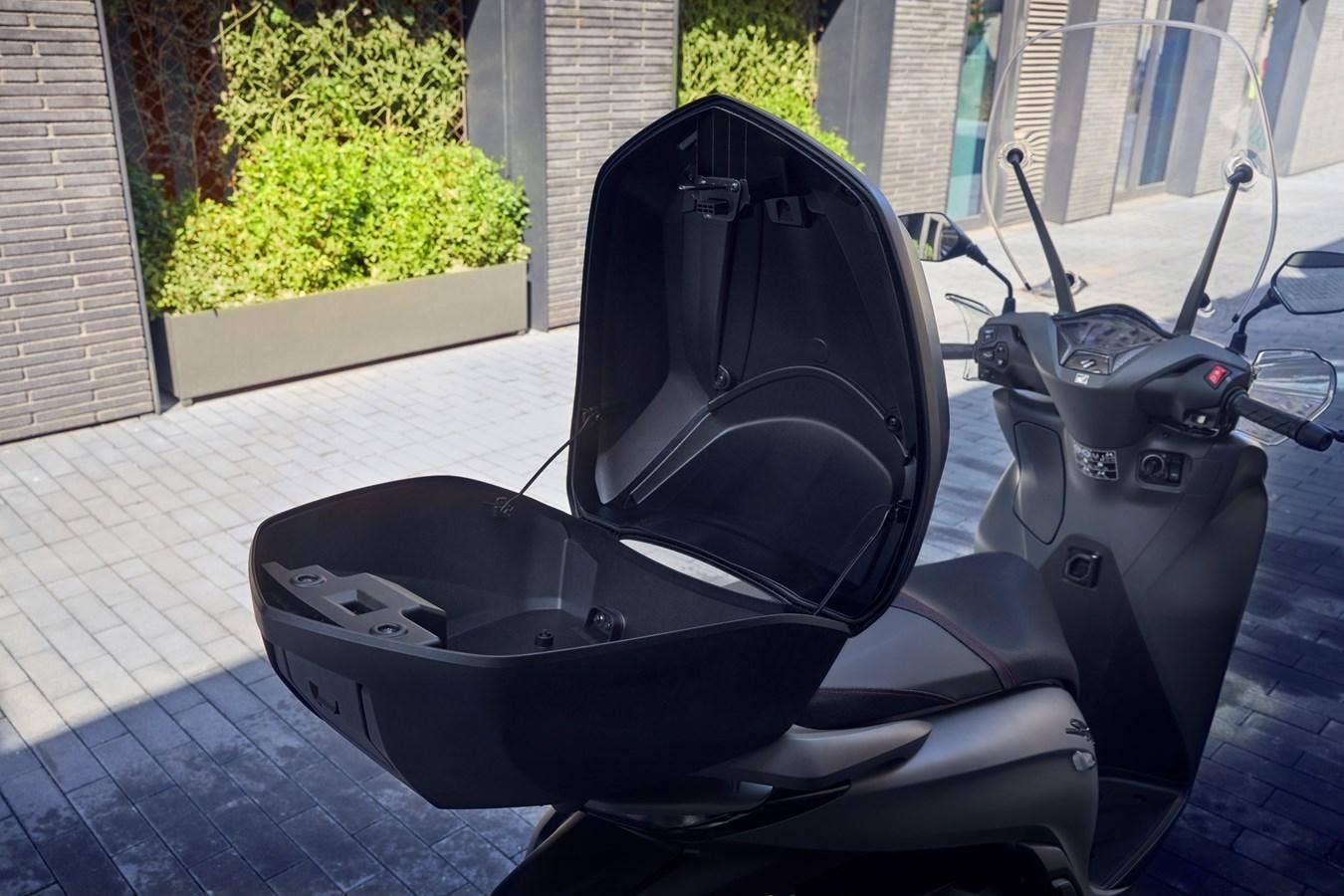 Honda SH 350i Smart Top Box 2025