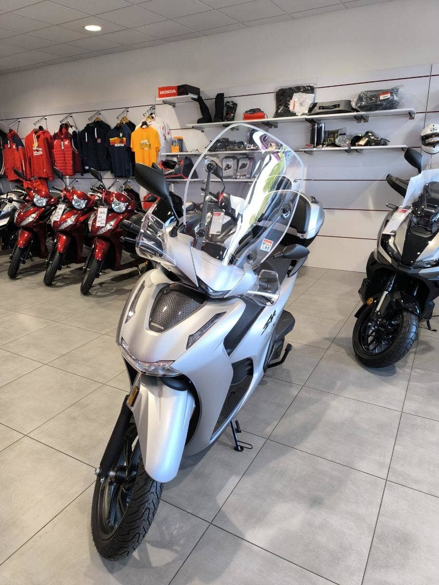 Honda SH 350i Smart Top Box 2025