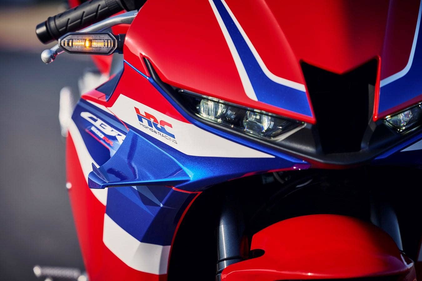 Honda CBR 600 RR - SKLADEM, AKČNÍ CENA