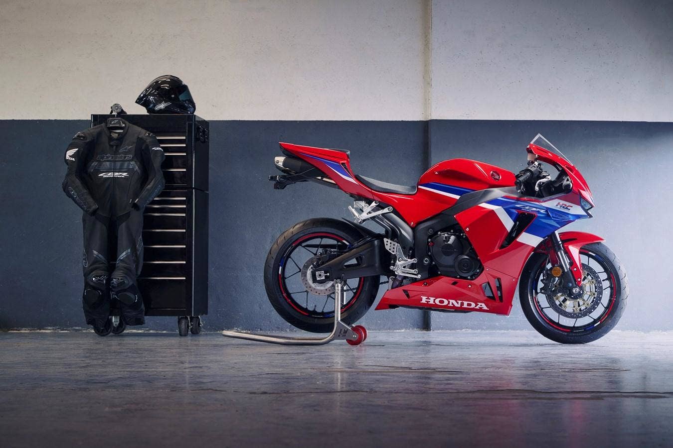 Honda CBR 600 RR - SKLADEM, AKČNÍ CENA