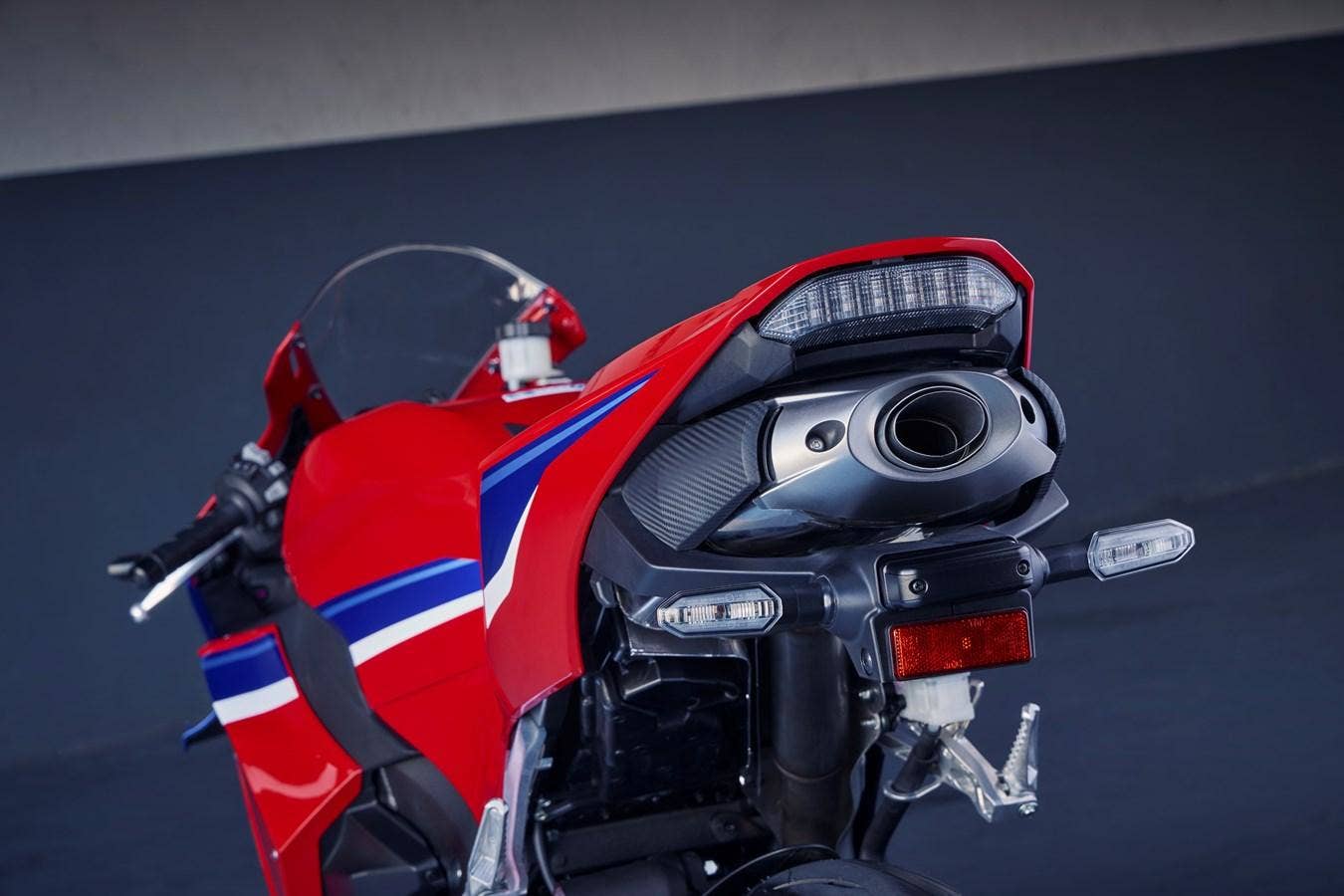 Honda CBR 600 RR - SKLADEM, AKČNÍ CENA