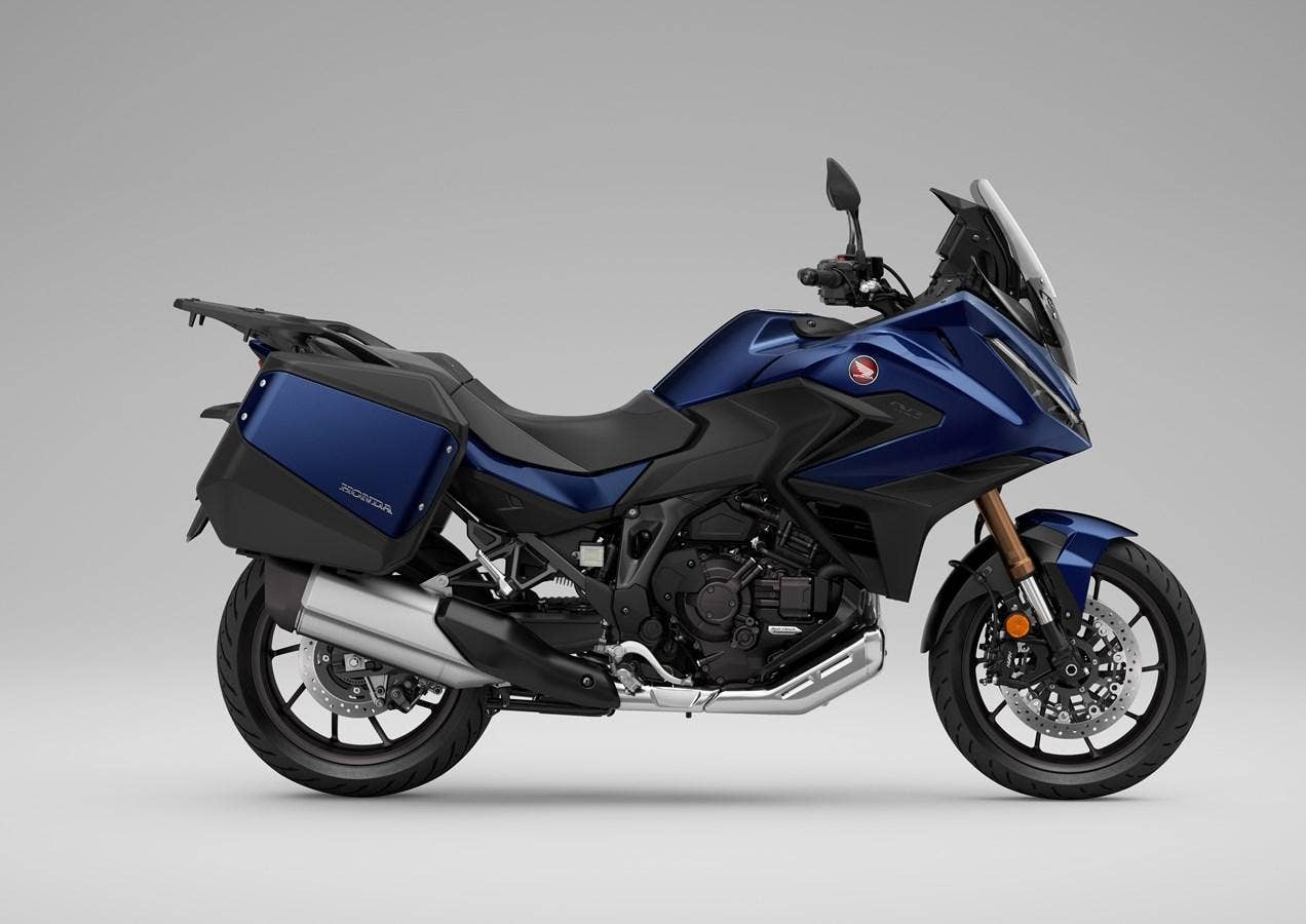 Honda NT 1100 - SKLADEM