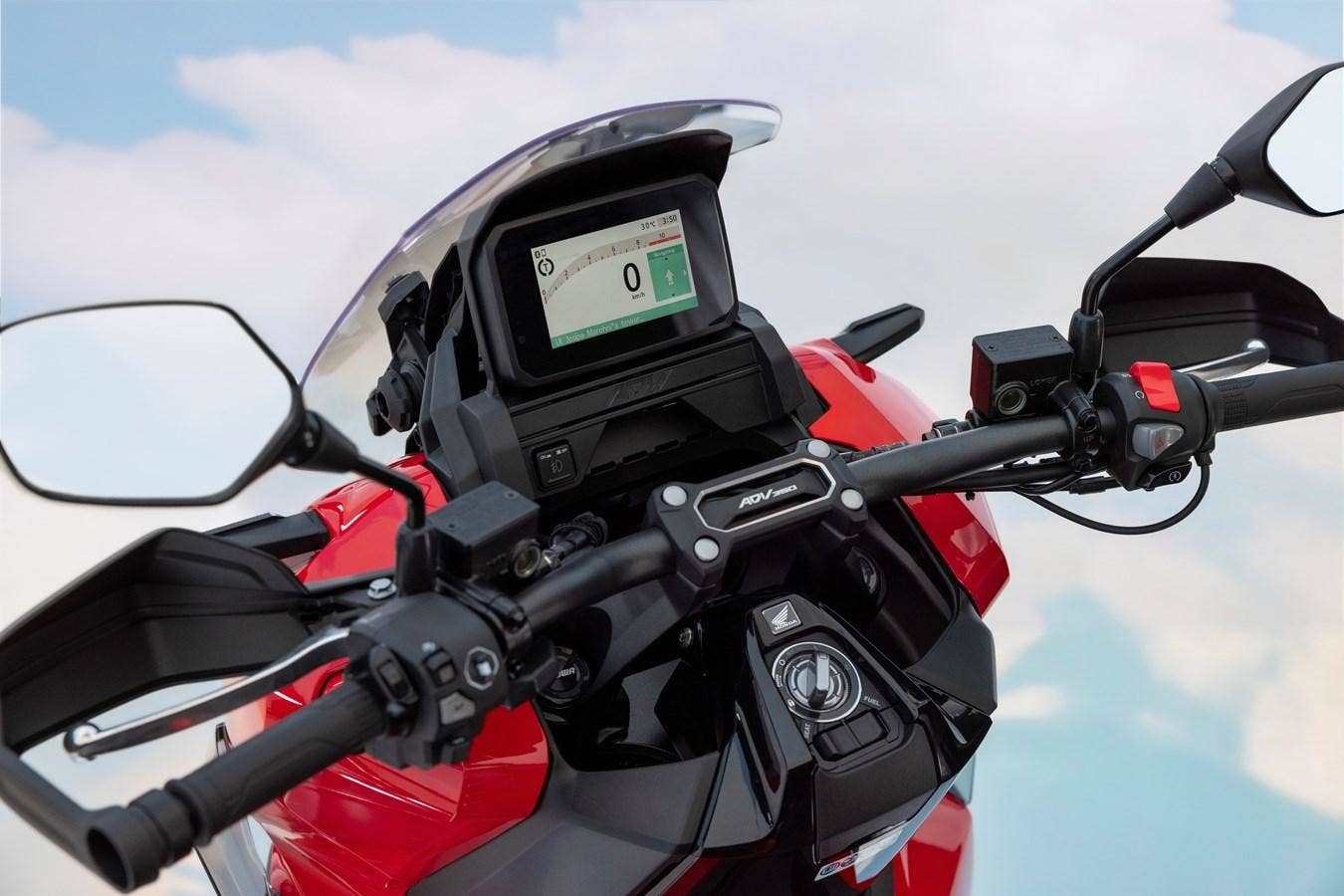 Honda ADV 350 vč.Smart kufru 2025 - AKCE, SKLADEM