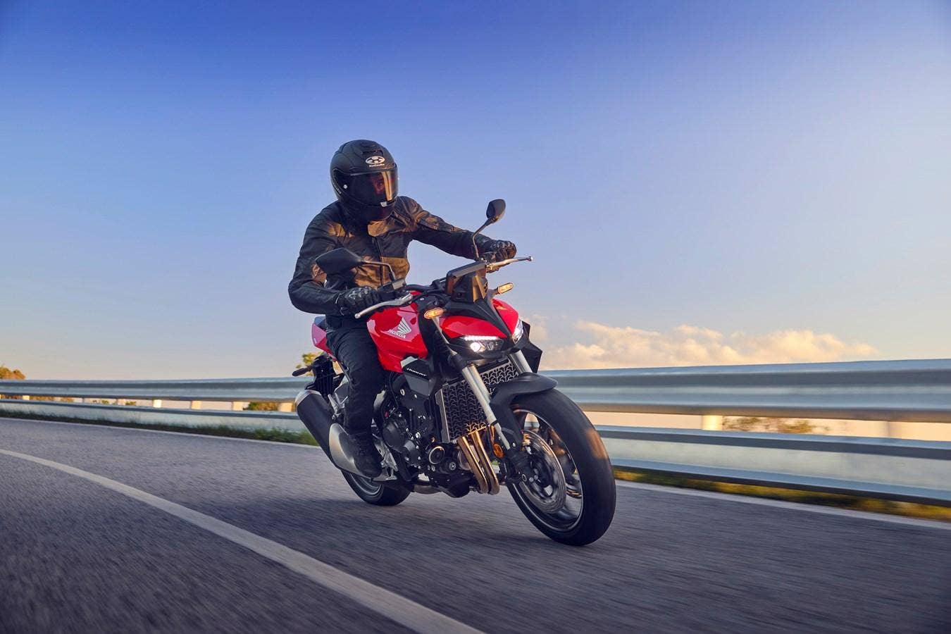 Honda CB 1000 Hornet - SKLADEM, AKCE