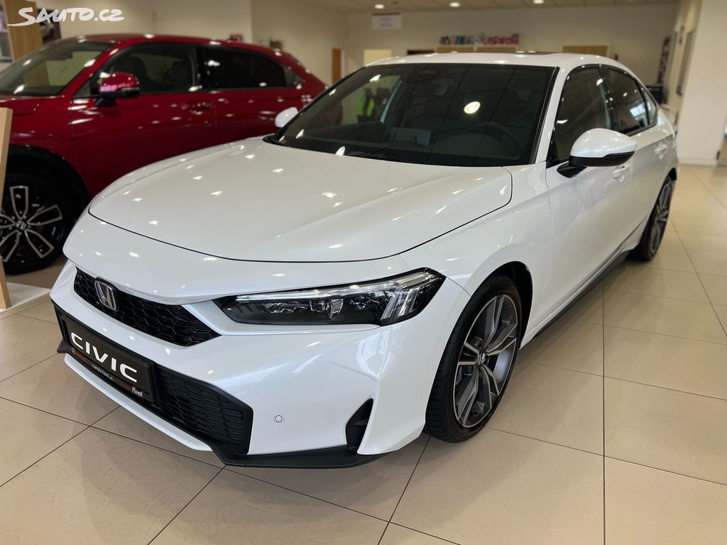 Honda Civic 2,0 e:HEV Advance