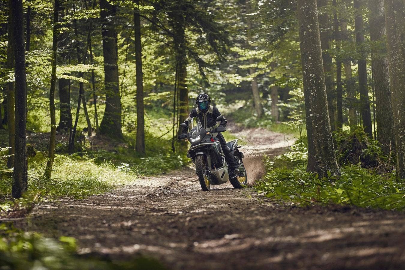 Honda XL 750 Transalp + BONUS