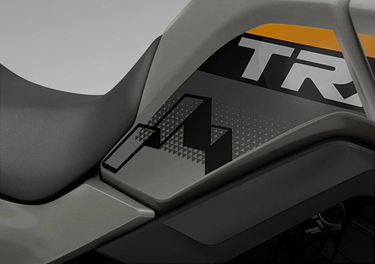 Honda XL 750 Transalp + BONUS