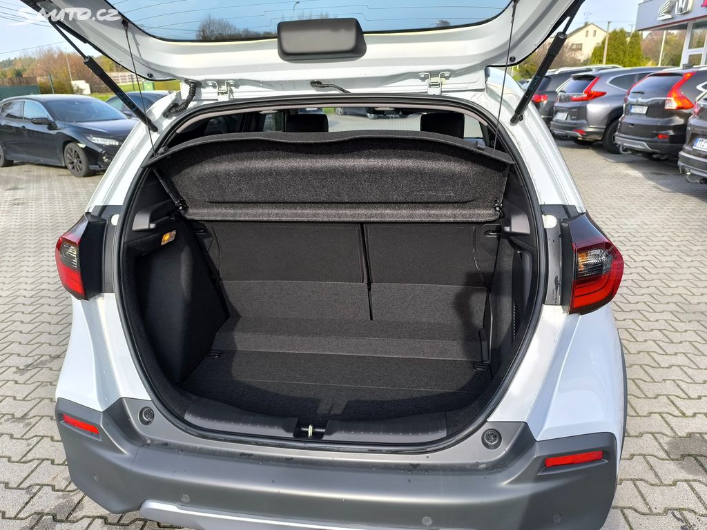 Honda Jazz 1,5 e:HEV Crosstar Advan. DEMO