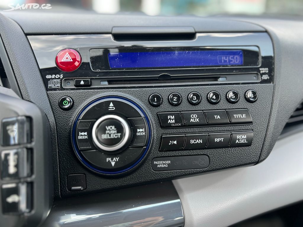 Honda CR-Z 1,5 i-VTEC GT 1.majitel, ČR