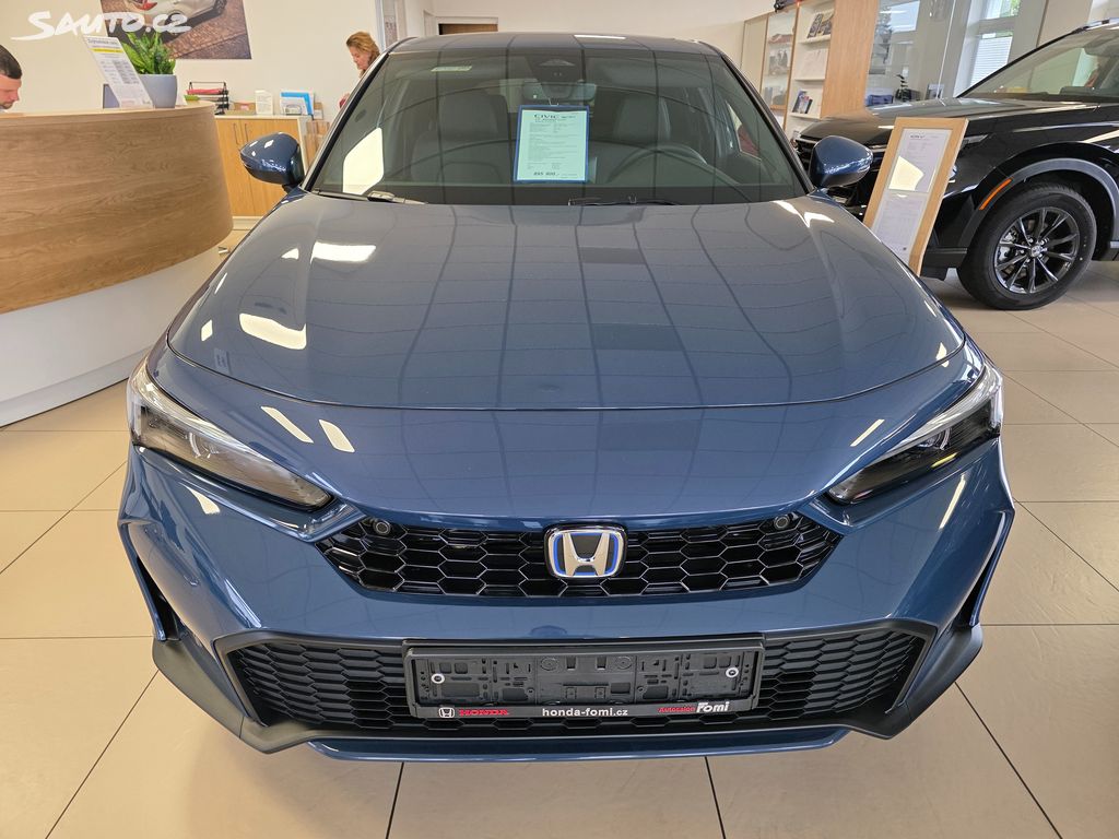 Honda Civic 5D 2,0 e:HEV Advance MY2026