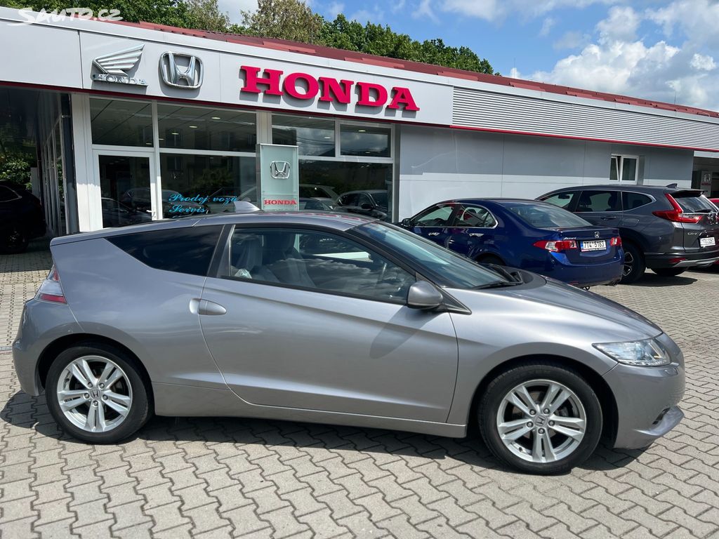 Honda CR-Z 1,5 i-VTEC GT 1.majitel, ČR