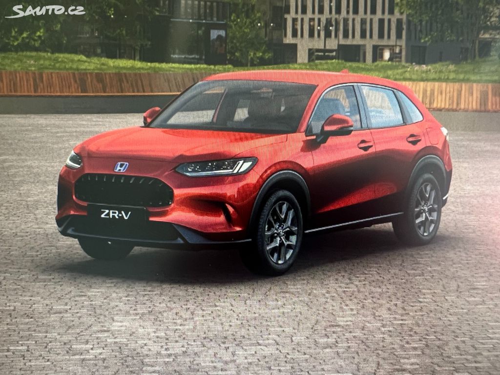 Honda ZR-V 2,0 e:HEV Elegance AKCE 2024