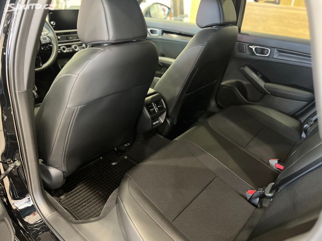 Honda Civic 2,0 e:HEV Sport