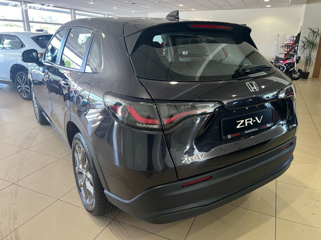 Honda ZR-V 2,0 e:HEV Elegance REZERVACE