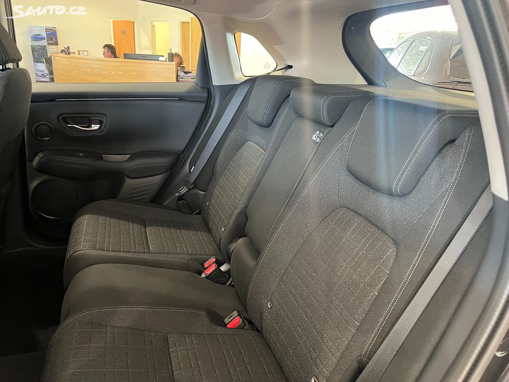 Honda ZR-V 2,0 e:HEV Elegance REZERVACE