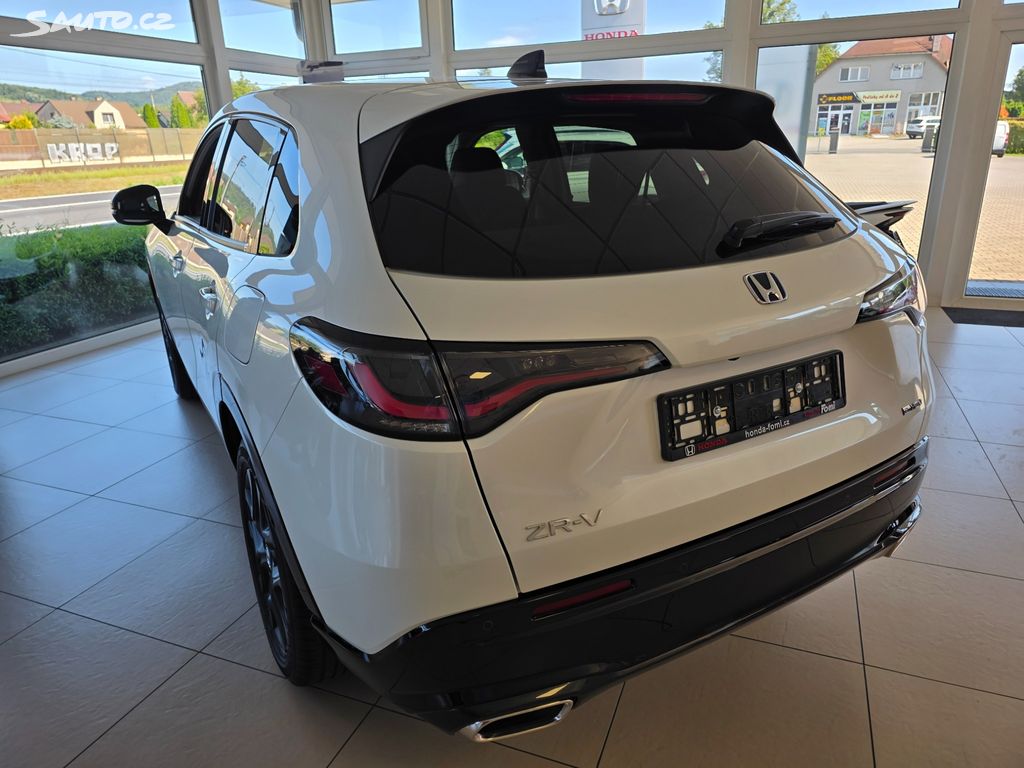 Honda ZR-V 2,0 e:HEV Sport AKCE