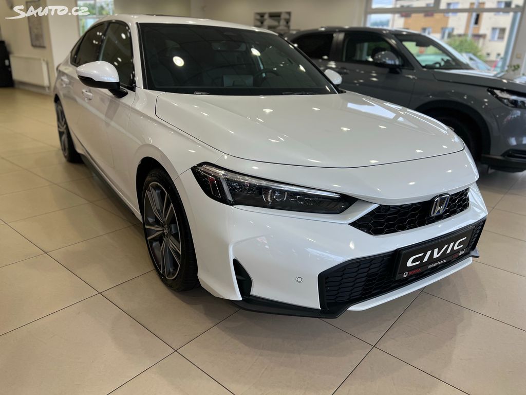 Honda Civic 2,0 e:HEV Advance