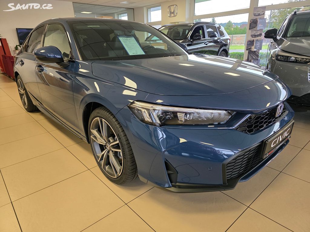 Honda Civic 5D 2,0 e:HEV Advance MY2026