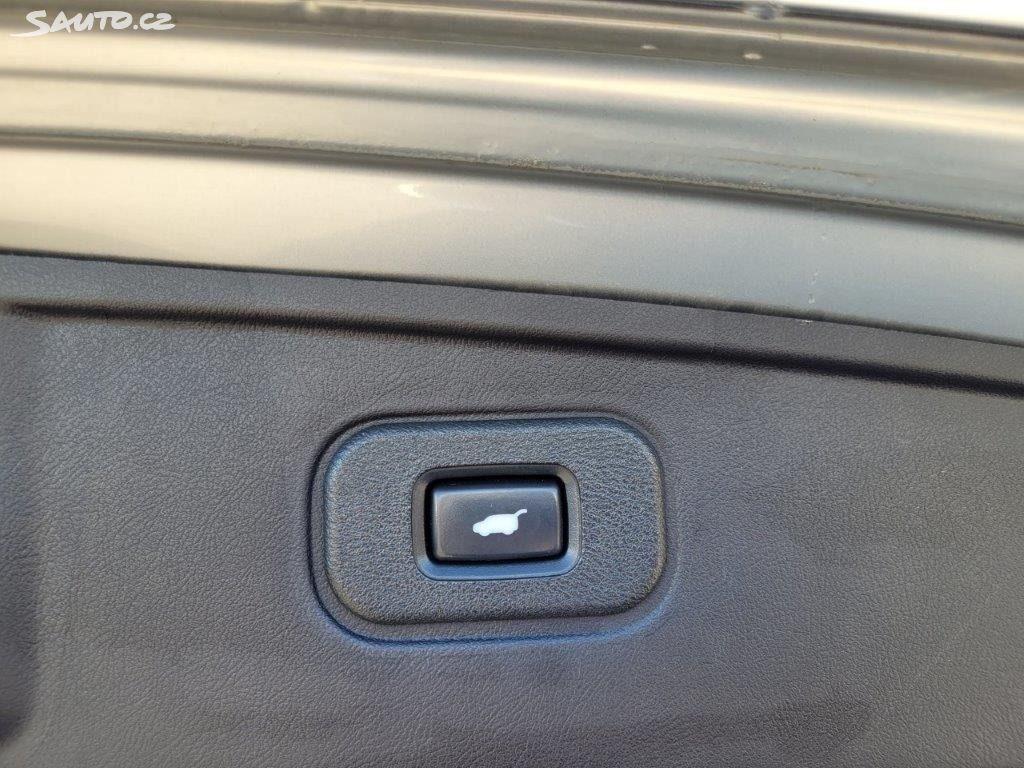 Honda Accord 2,2i-CTDI EXECUTIVE 6MT