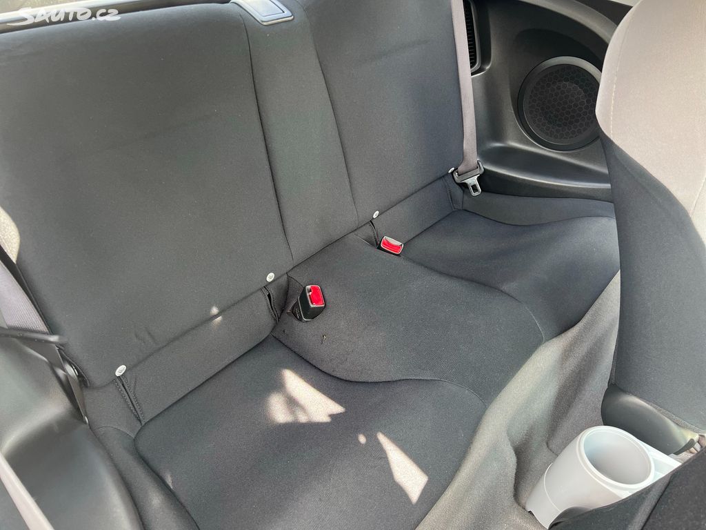 Honda CR-Z 1,5 i-VTEC GT 1.majitel, ČR