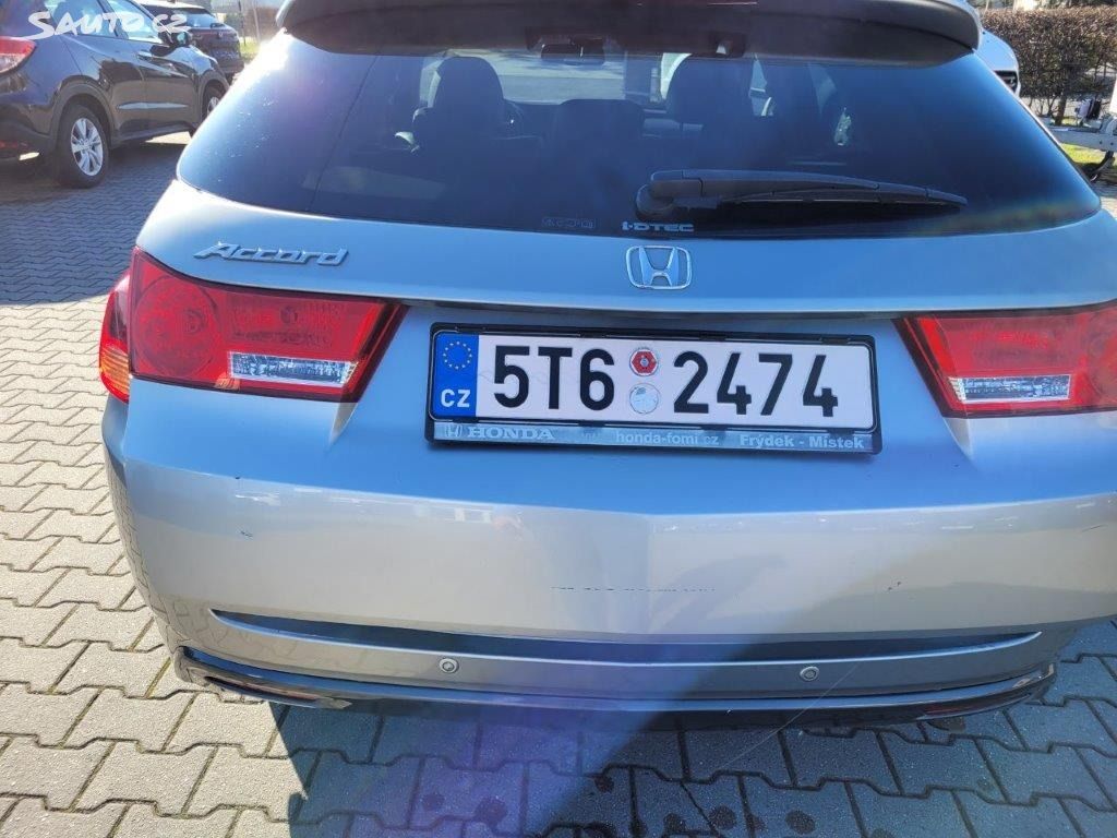 Honda Accord 2,2i-CTDI EXECUTIVE 6MT