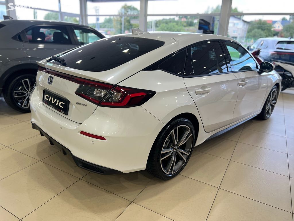 Honda Civic 2,0 e:HEV Advance