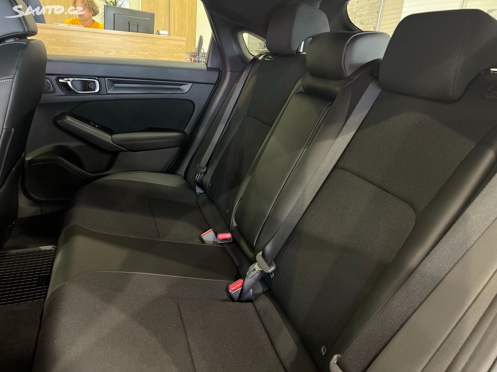 Honda Civic 2,0 e:HEV Sport