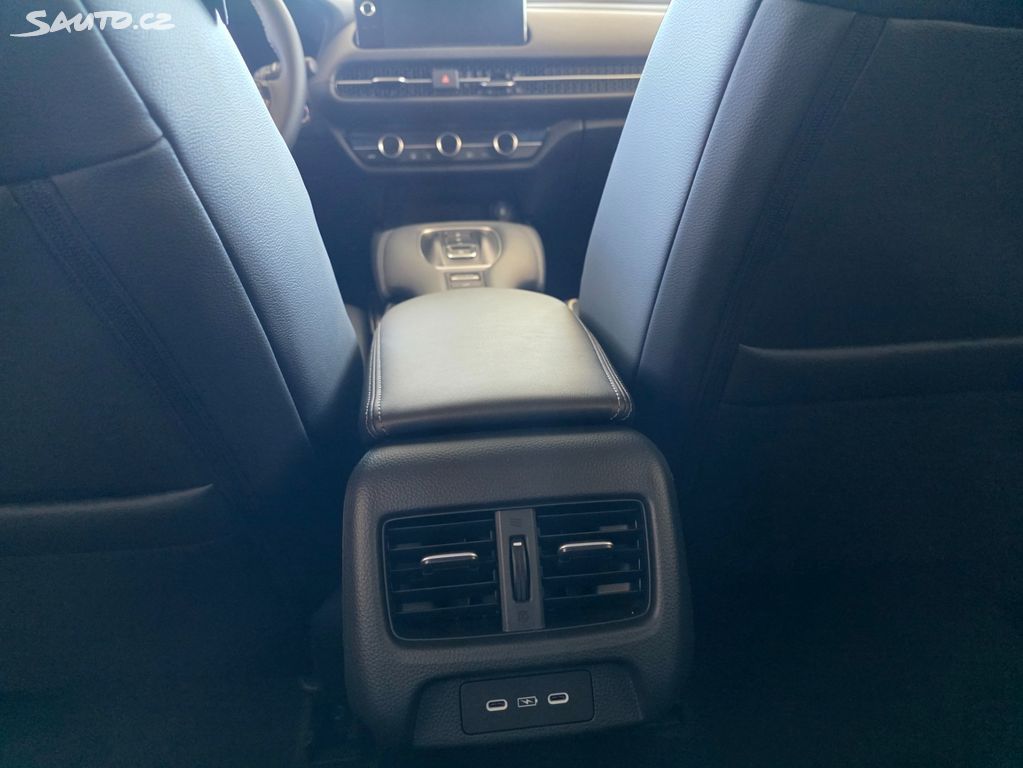Honda ZR-V 2,0 e:HEV Sport AKCE
