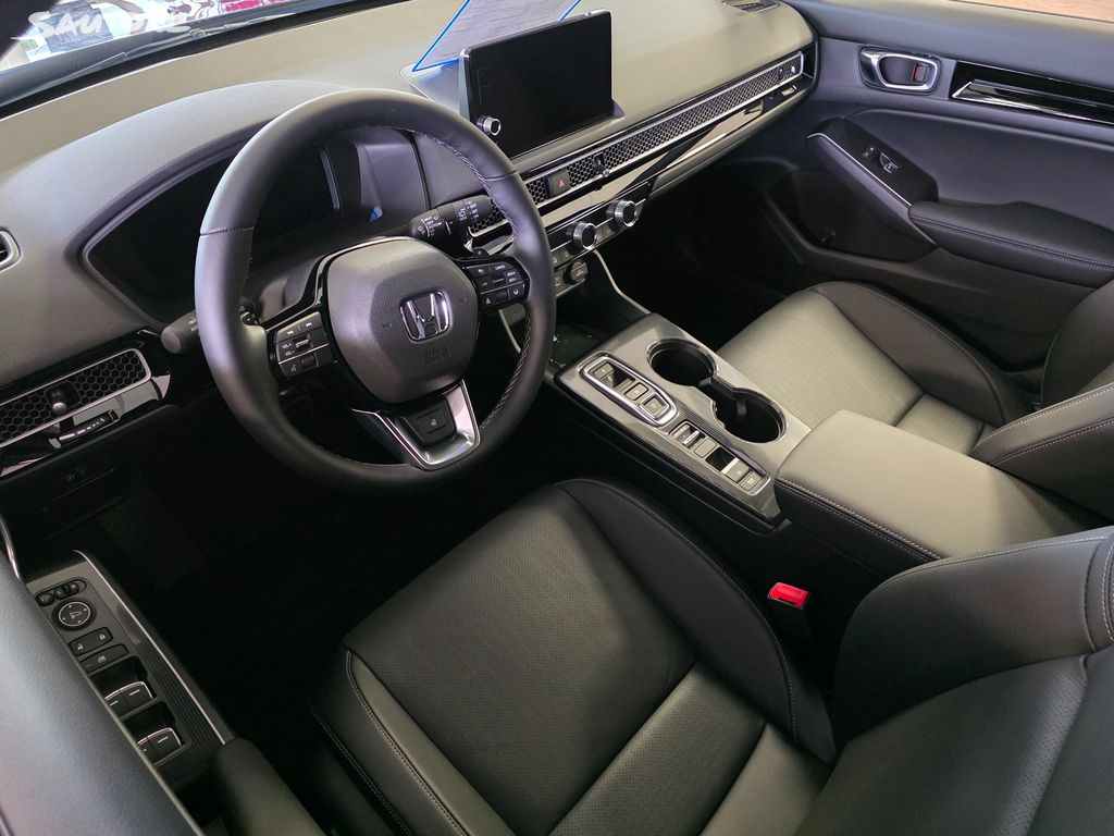 Honda Civic 5D 2,0 e:HEV Advance MY2026