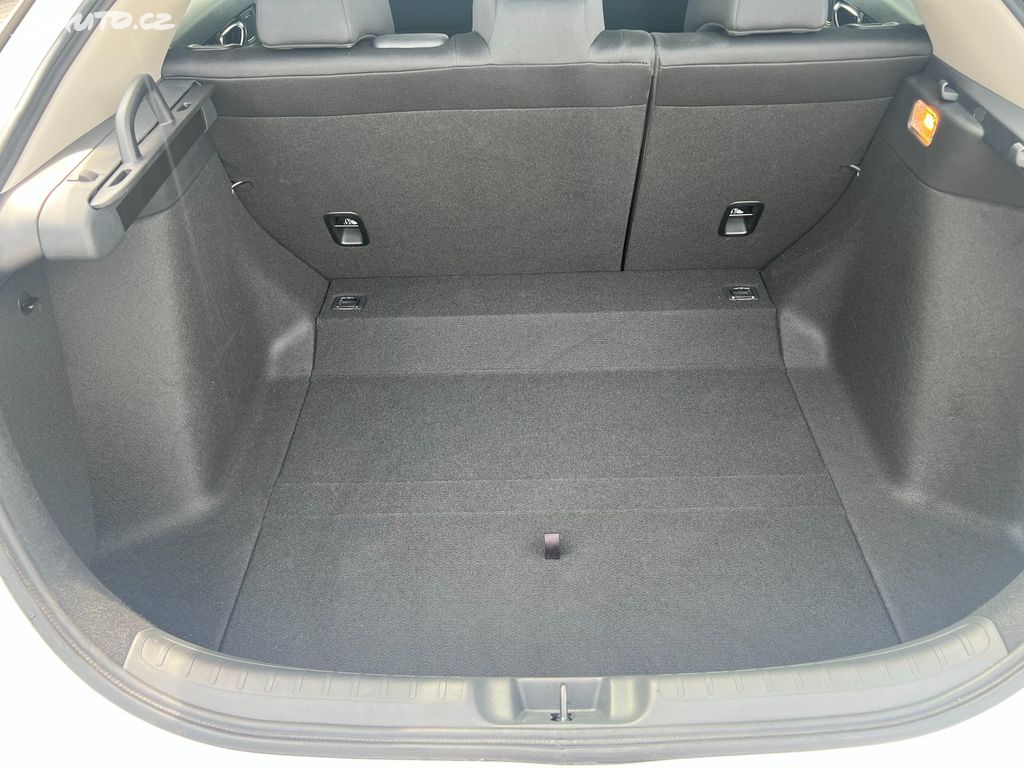 Honda Civic 2,0 e:HEV Elegance Hybrid