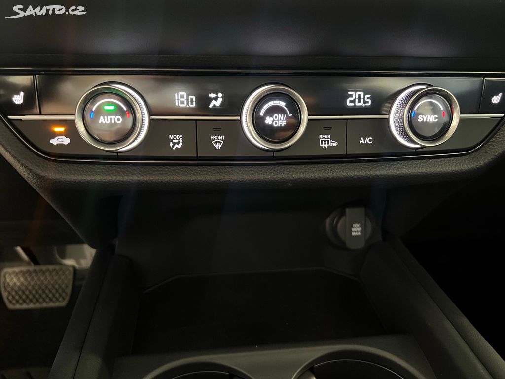 Honda ZR-V 2,0 e:HEV Elegance REZERVACE