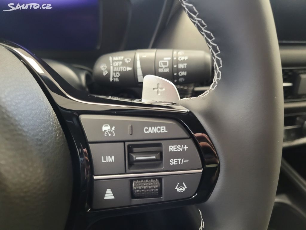 Honda ZR-V 2,0e:HEV Advance AKCE VÝPRODEJ