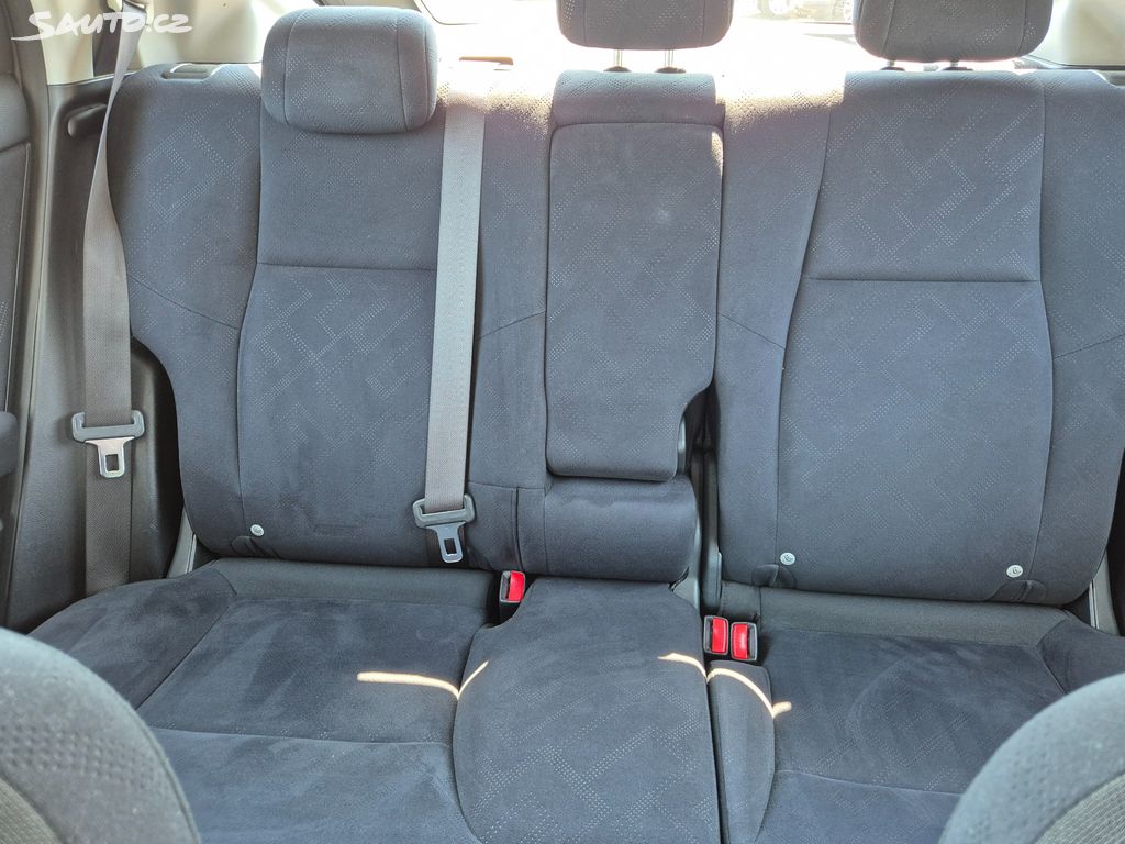 Honda Civic 1,8i-VTEC Sport 6MT