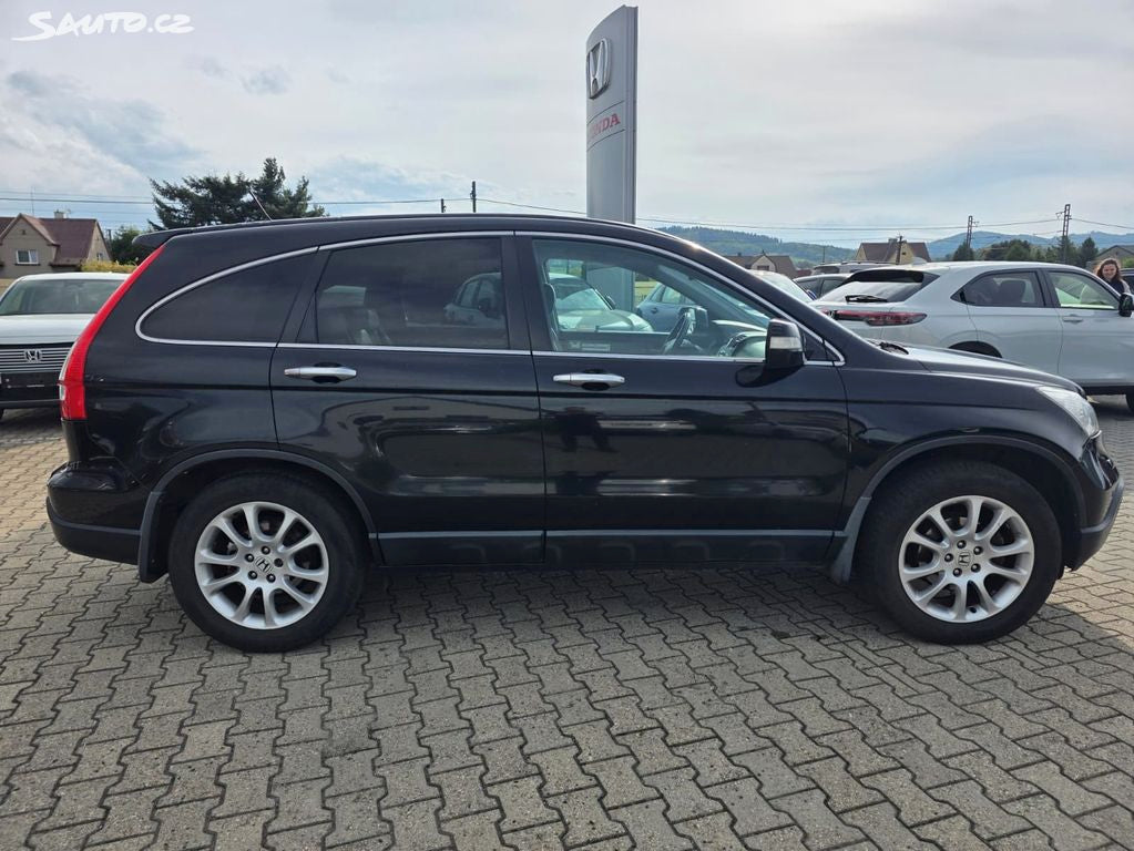 Honda CR-V 2,2i-CTDi Executive 6MT