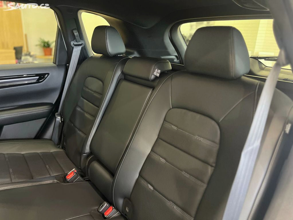 Honda CR-V 2,0 e:HEV Elegance AWD MR26