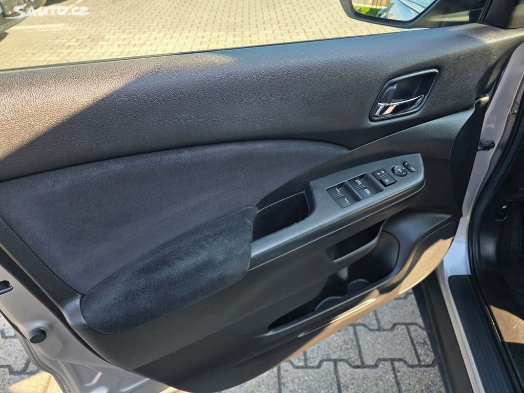 Honda CR-V 1,6i-DTEC Elegance 2WD