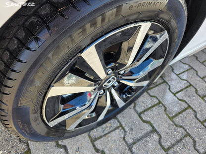 Honda Civic 2,0e:HEV Elegance AKCE