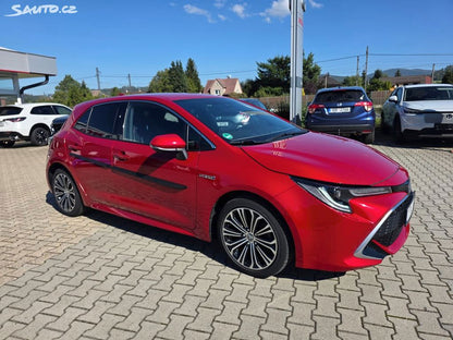 Toyota Corolla 1,8 Hybrid - 1.maj. TOP STAV