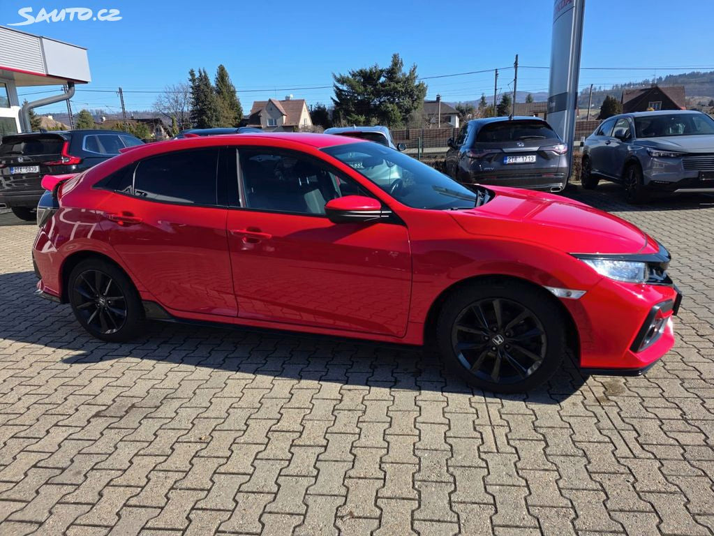 Honda Civic 5D 1,0 i-VTEC Turbo Sport Line