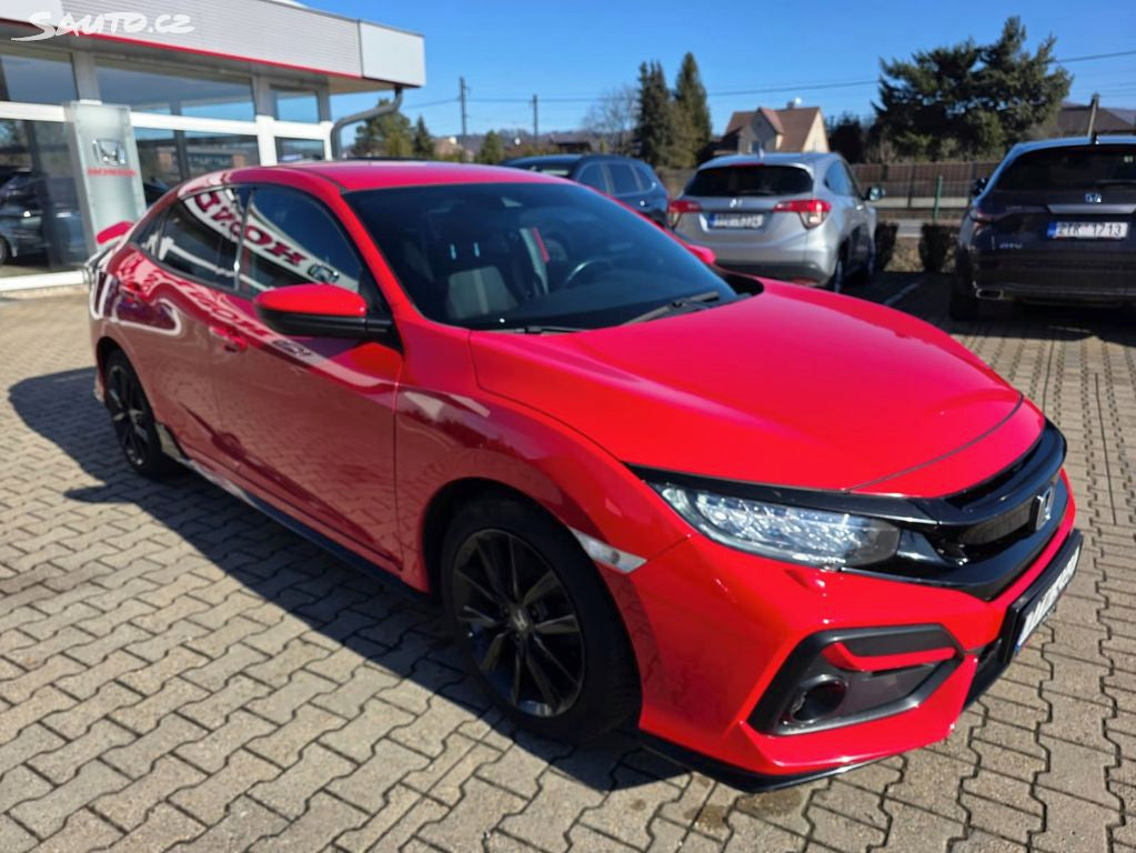 Honda Civic 5D 1,0 i-VTEC Turbo Sport Line