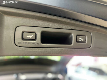 Honda CR-V 2,0 e:HEV Advance REZERVACE