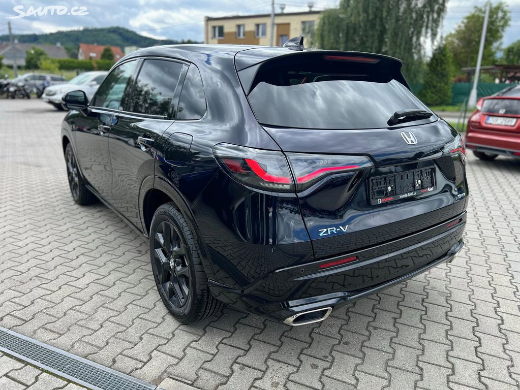 Honda ZR-V 2,0 e:HEV Sport  REZERVACE
