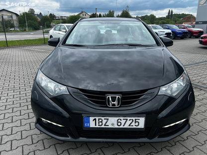 Honda Civic 1,6 i-DTEC   REZERVACE