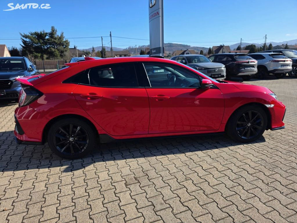 Honda Civic 5D 1,0 i-VTEC Turbo Sport Line