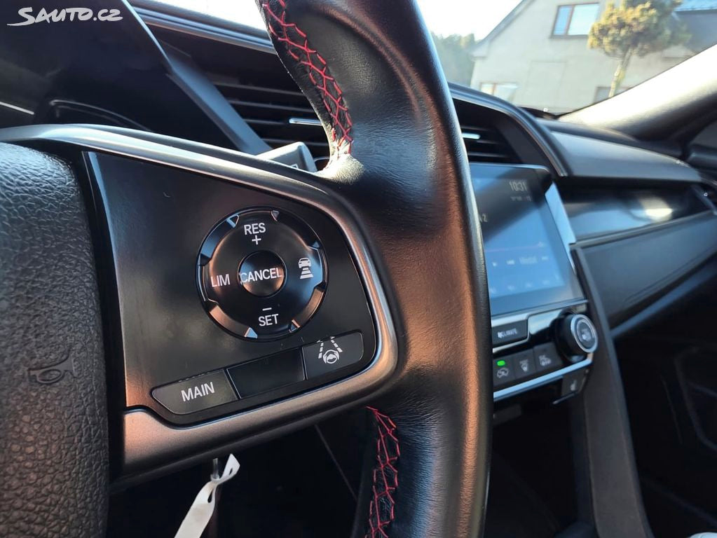 Honda Civic 5D 1,0 i-VTEC Turbo Sport Line